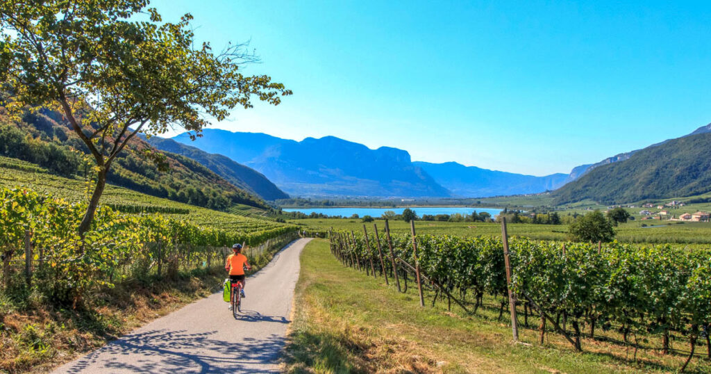 Sydtyrolen till Garda med Dolomiterna