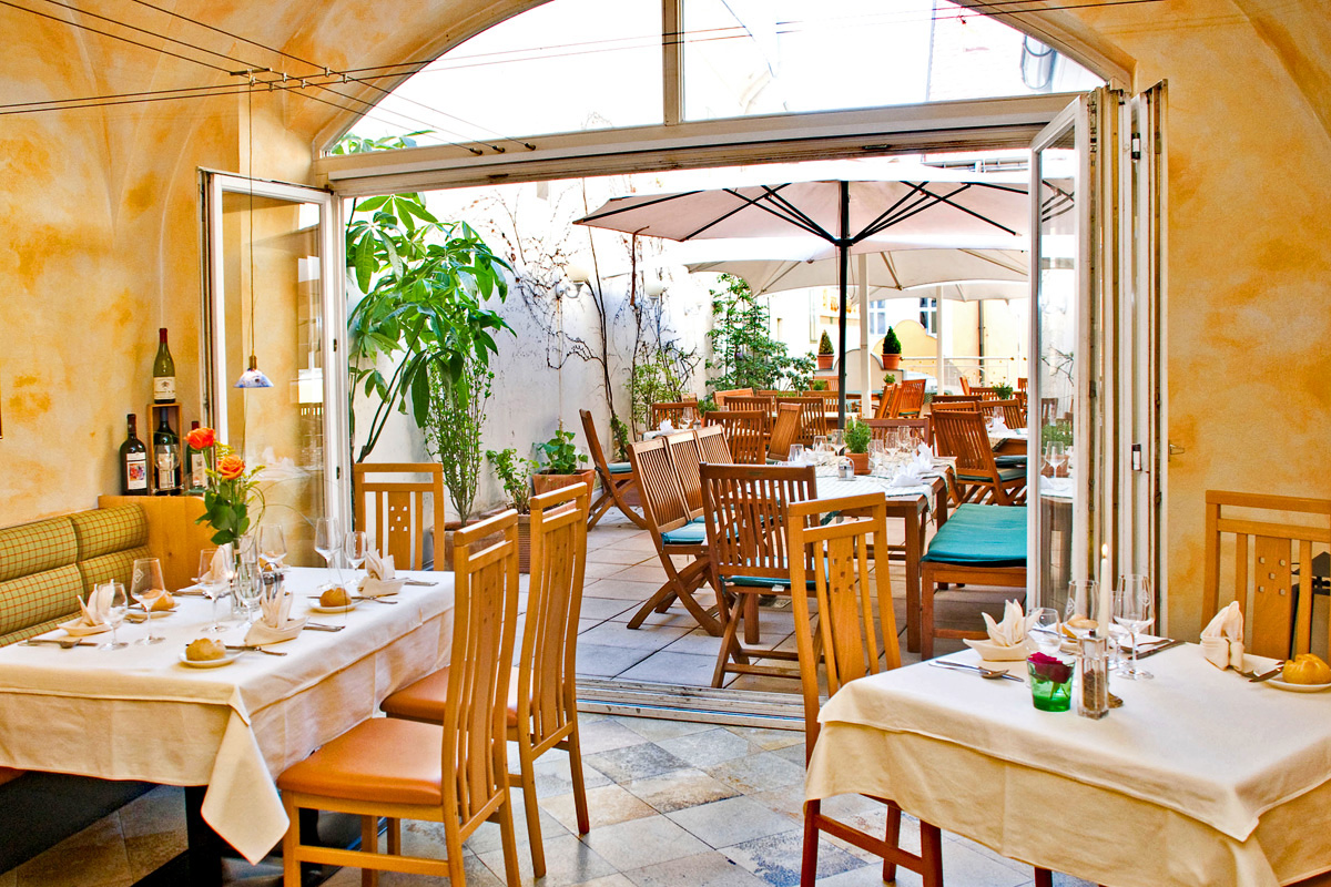 eb_eh_zur_post_melk_restaurant-25