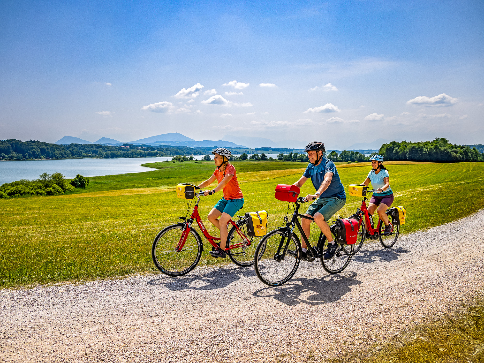 eurobike_radreisen_zehn_seen_rundfahrt_wenger_moor_radfahrer-16